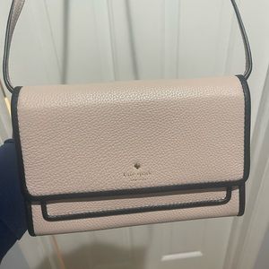 NWOT Kate Spade crossbody purse/clutch with removable strap.